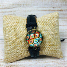 Load image into Gallery viewer, Unsex Urban Leather Bracelets w/ Psychedelic Designs