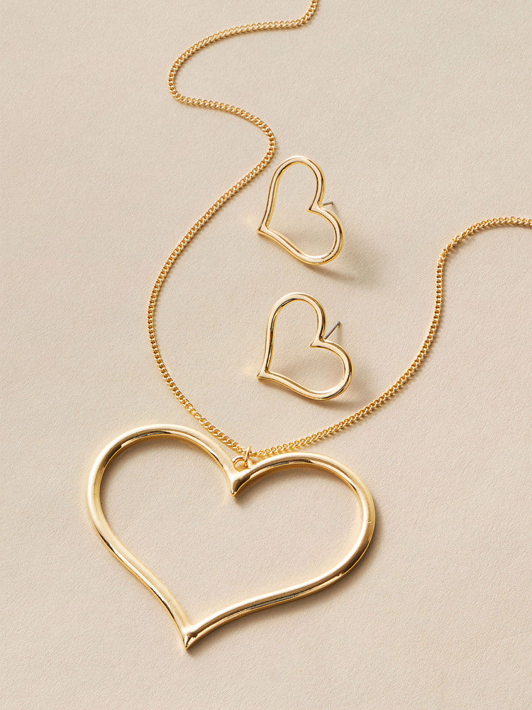 3pcs Gold Heart Charm Necklace & Earrings Set