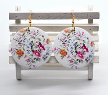 Load image into Gallery viewer, Bohemian Wooden Print Flower Circle Earrings
