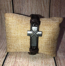 Load image into Gallery viewer, Leather Urban Bracelet with Ancient Silver Cross
