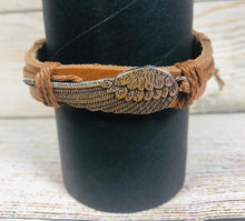 Load image into Gallery viewer, Genuine Leather Urban Bracelet Angel Wing

