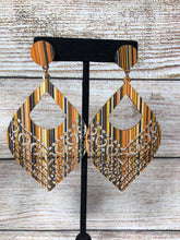 Load image into Gallery viewer, Onion Shaped Fabric Wooden Multi Color Fabric Earrings

