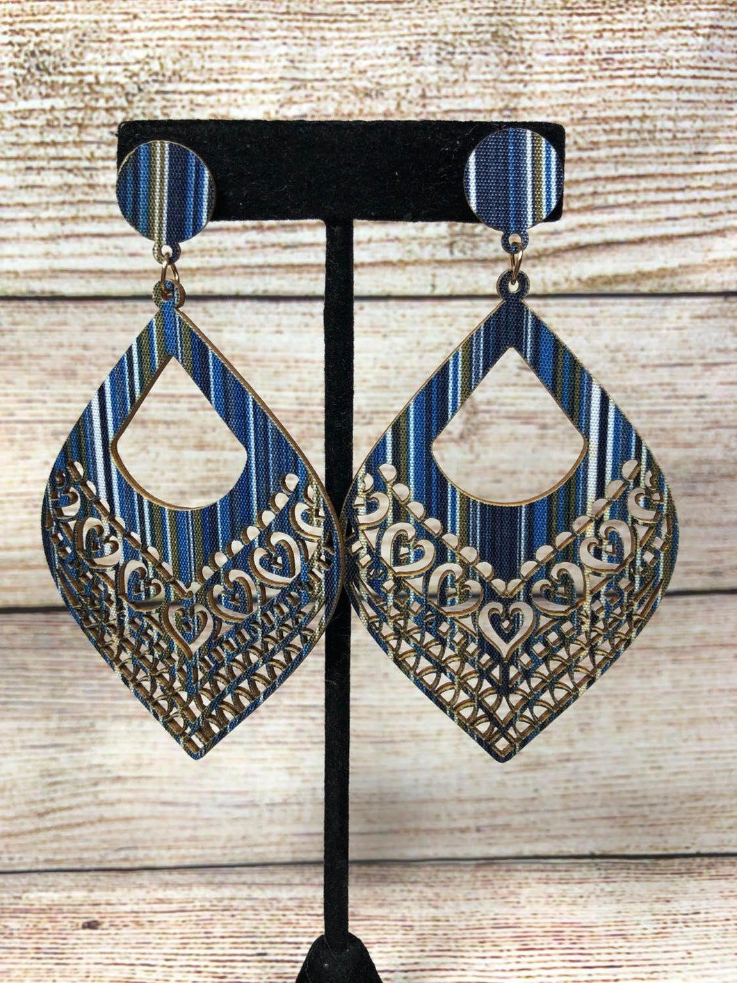 Onion Shaped Fabric Wooden Multi Color Fabric Earrings