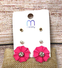 Load image into Gallery viewer, Fashion Flower Earring Set
