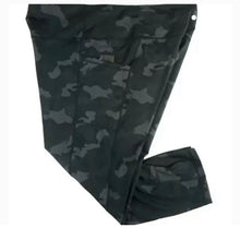 Load image into Gallery viewer, Yogalicious Lux Camo High Rise Side Pocket Leggings Plus Size
