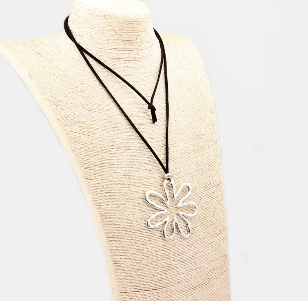 Abstract Large Flower Pendant Long Necklace