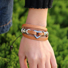 Load image into Gallery viewer, Beaded Genuine Leather Urban Heart Bracelet
